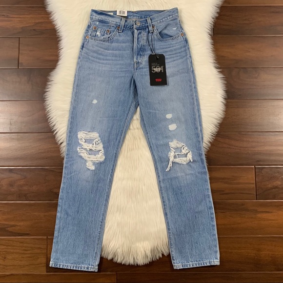 Levi's | Jeans | Levis Montgomery Patch 